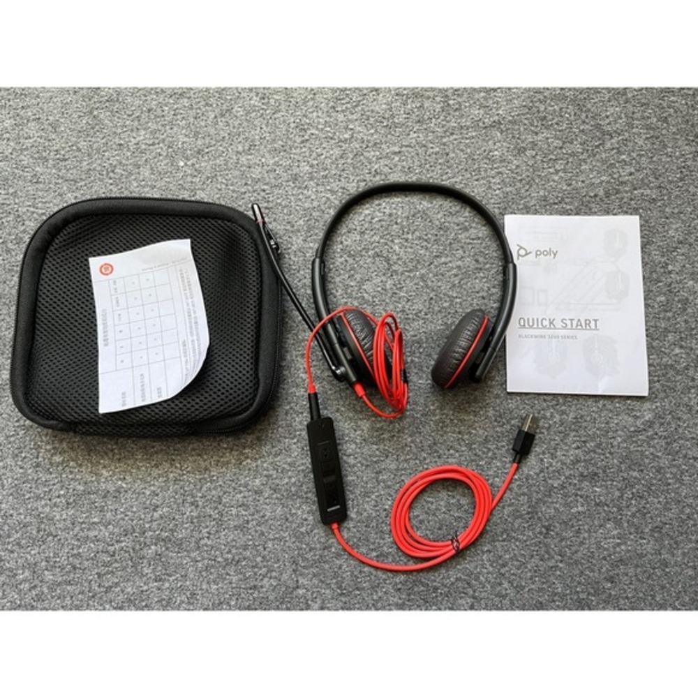 Poly‎ Blackwire 5220 USB Wired Headset with Mic - Over-Ear, Includes Case New